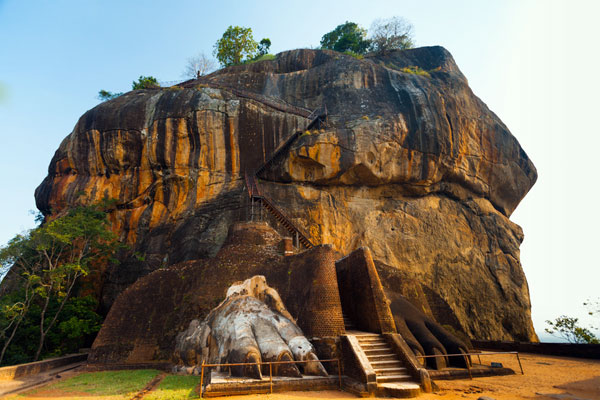 Sigiriya Sri Lanka - Lion Rock